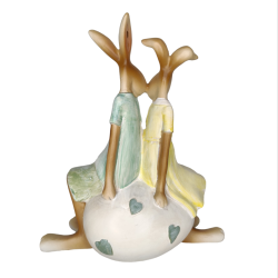 P�skehare sidder p� p�skel�g