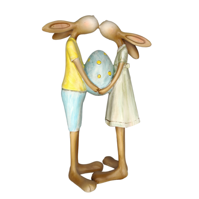 P�skehare st�r og kysser