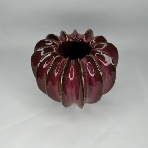 Birch Nielsen Moss Vase Bordeaux H13 