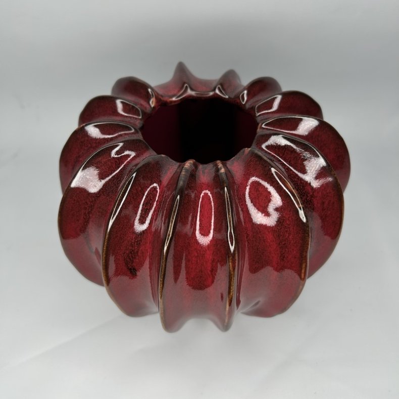 Birch Nielsen Moss Vase Bordeaux H17 