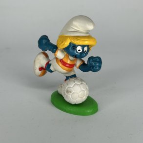 Fodbold Sm�lfine p� Gr�s - Schleich Patineret 